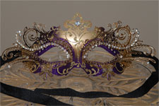 Venetian Mask - Gilded Radiance - Purple/Gold