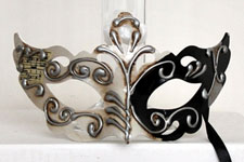 Venetian Mask - Parisian Opera - Black